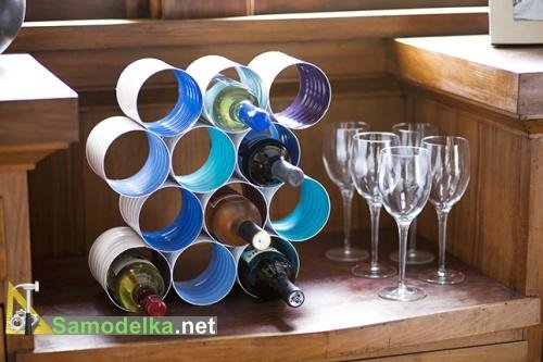 Подставка, предназначенная для хранения винных бутылок