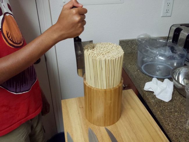 Бамбук для рукояти кухонника