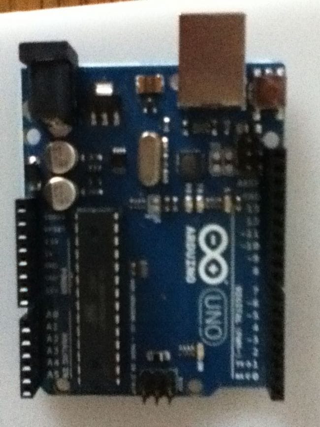 Arduino танк с bluetooth управлением