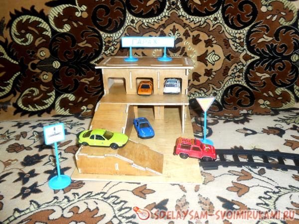 Развивающая игрушка Гараж 32х57х27 см для машинок - купить в интернет магазине Obetty: цена, отзывы