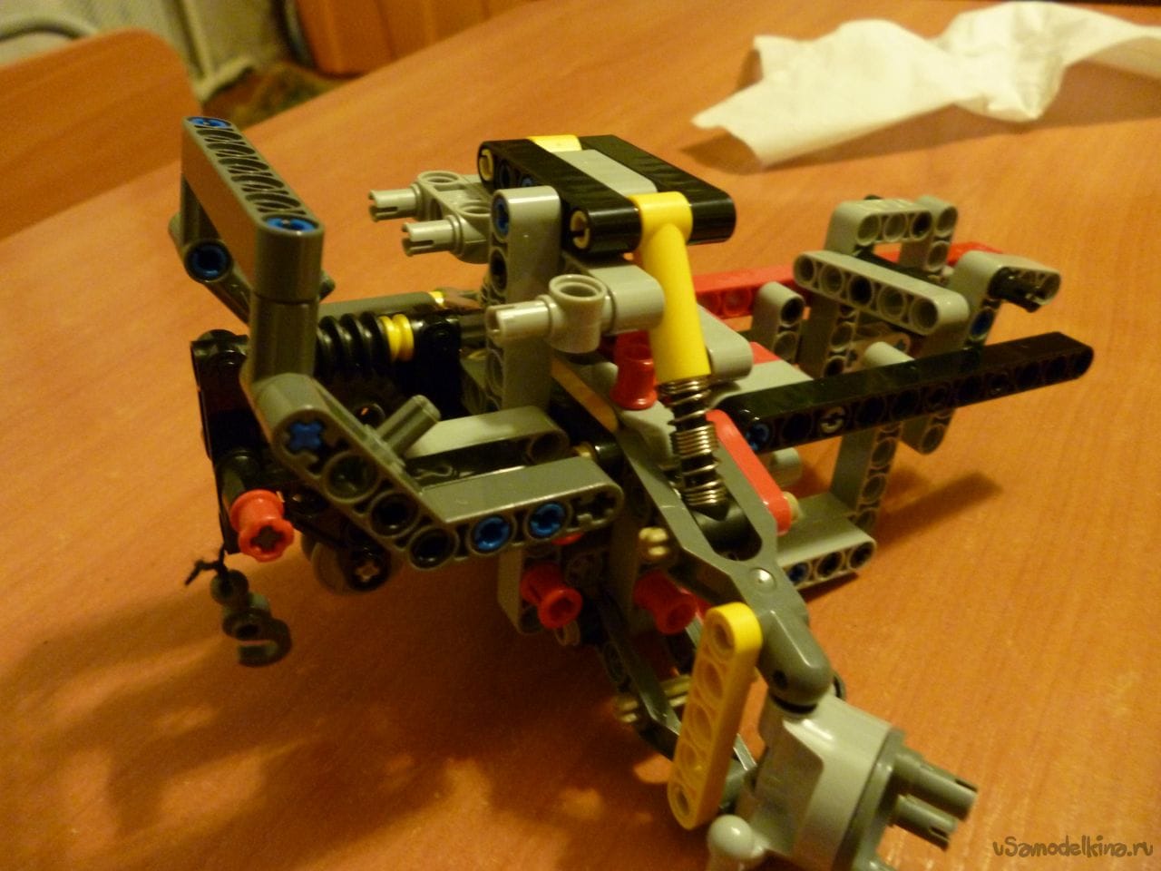 Внедорожник из Lego Technic и Arduino