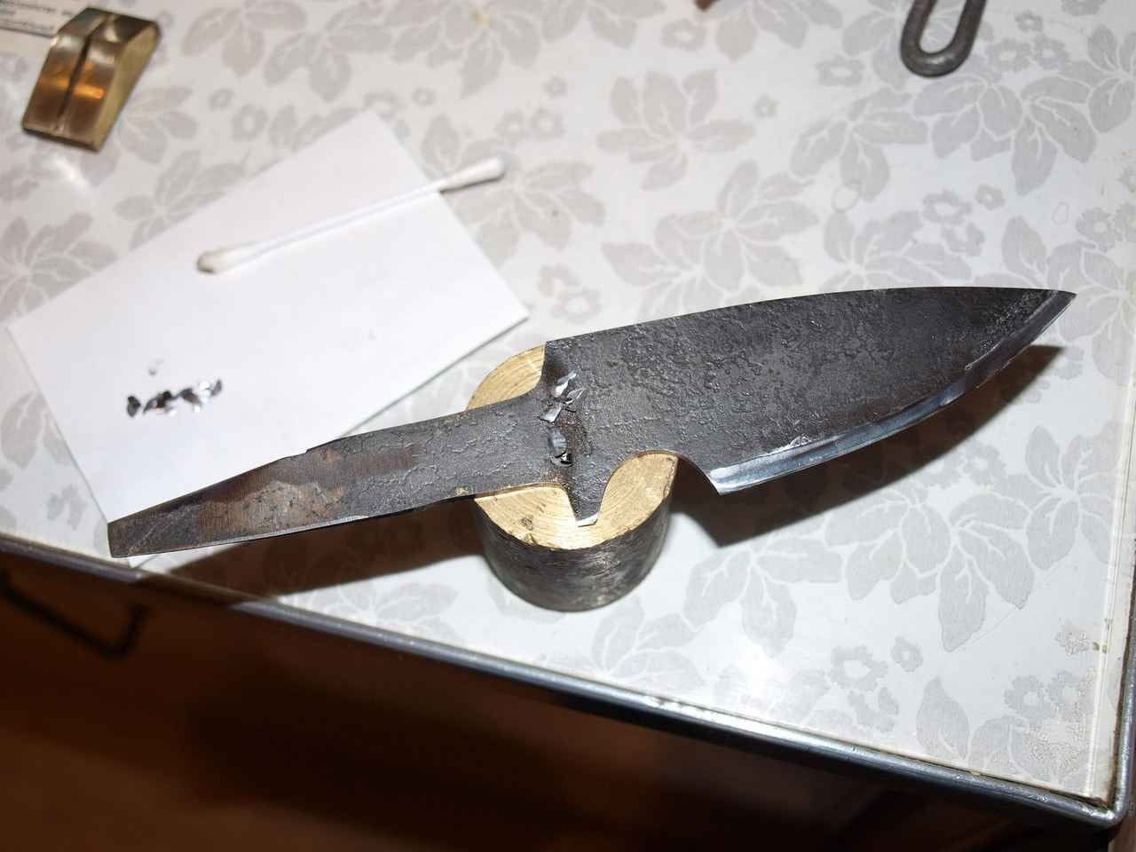 Самодельные ножи из пилы: варианты изготовления