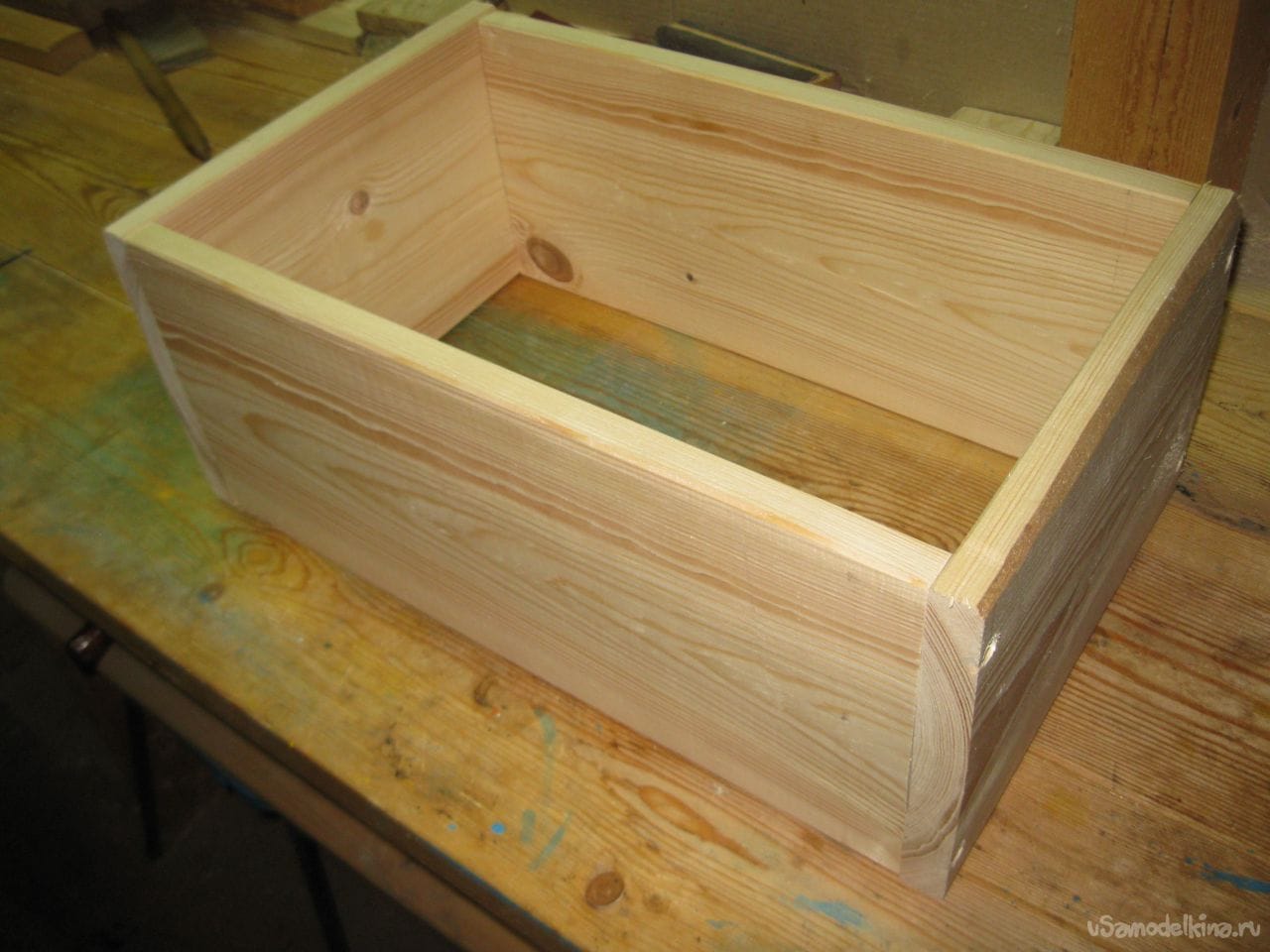 Самодельный деревянный ящик