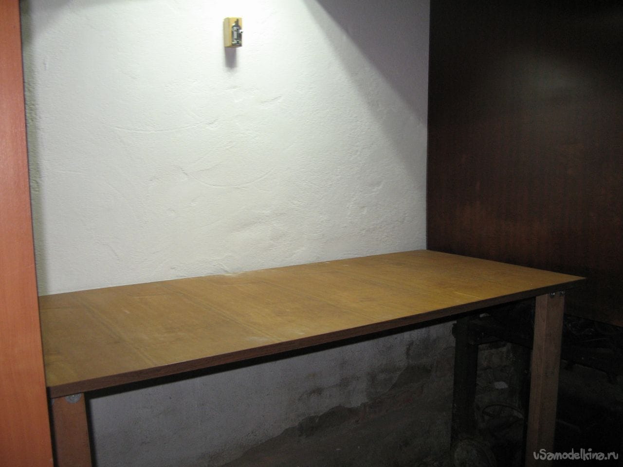 складной стол в гараж к стене своими руками