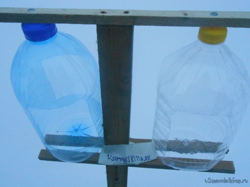 Кормушка для птиц из пластиковой 5л бутылки фото