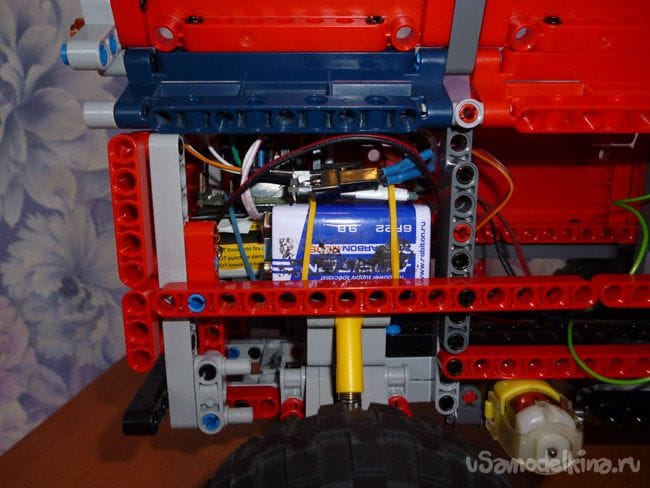 Пожарная машина из Lego Technic и Arduino24