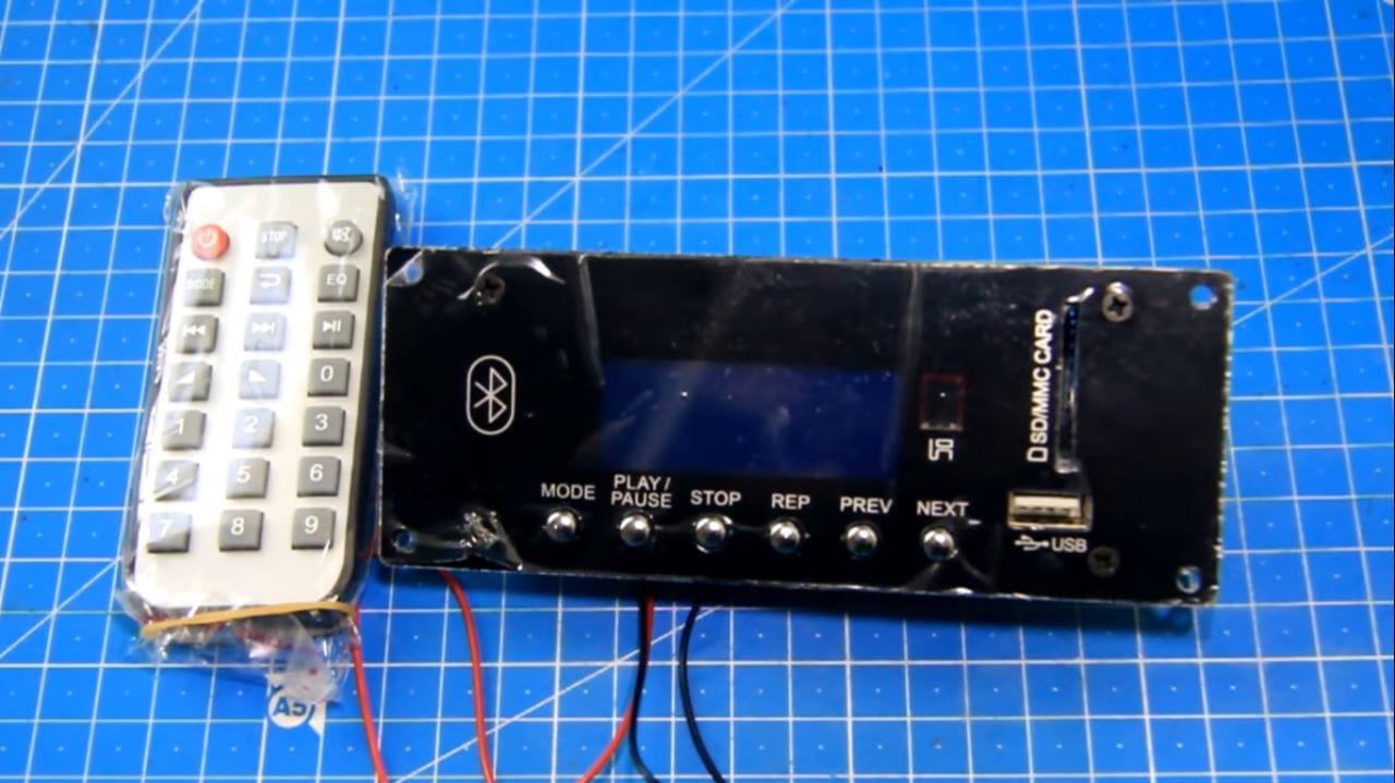 приставка для музыкального центра для проигрывания флешек. сони пи эс пи. сони прошитая псп приставка. включи музыку приставка. Ps vita 1108.