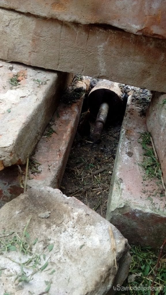 Древний латунный нож