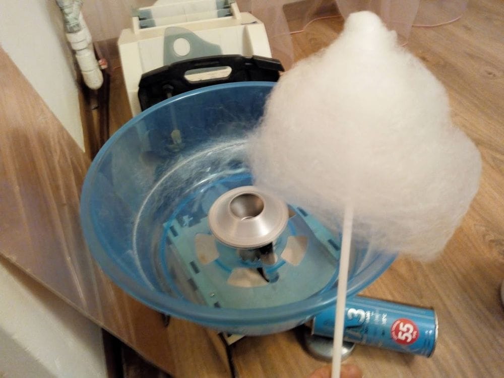 Сахарная вата в домашних условиях- рецепты с аппаратом и без