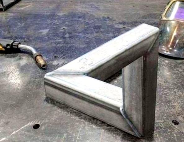 Шутка сварщика 80-го уровня.