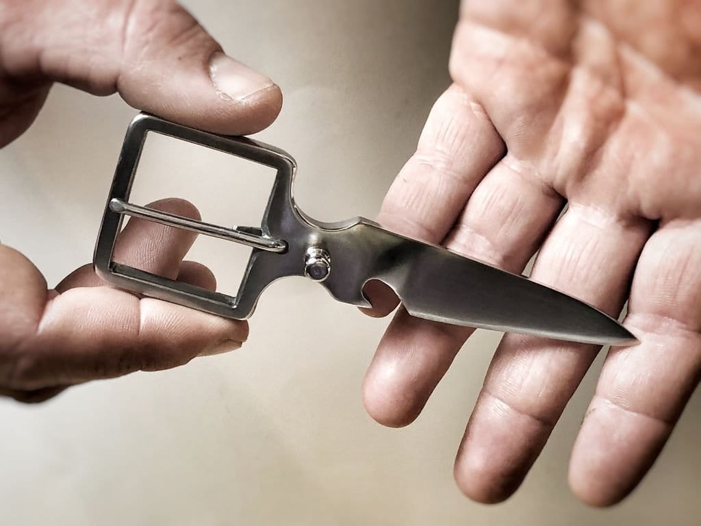 Кожаный ремень для правки ножей и опасной бритвы | ЗЛАТОФФ