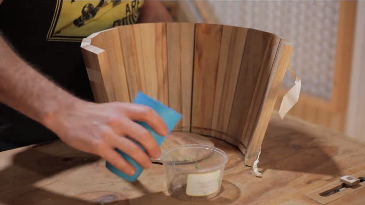Как сделать кадку деревянное ведро в домашних условиях . Деревянная кадка своими руками для бани .
