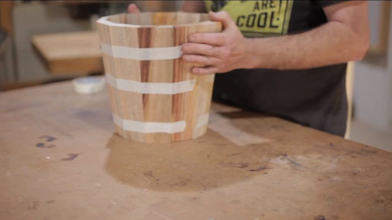 Как сделать деревянное ведро своими руками