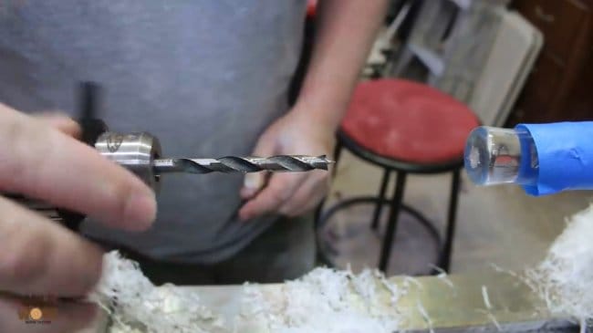 Рукоятка для отвертки из эпоксидки и саморезов