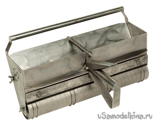 Ролик для нанесения раствора на керамический блок