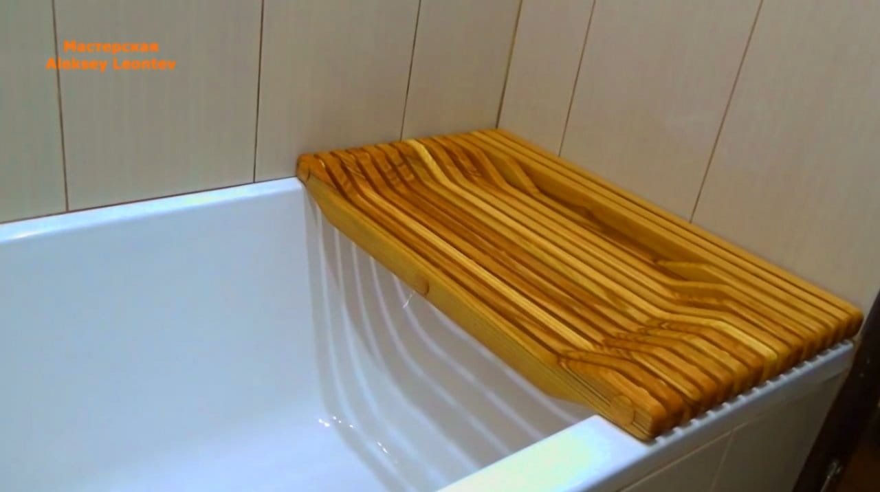 Скамейка на ванну своими руками
