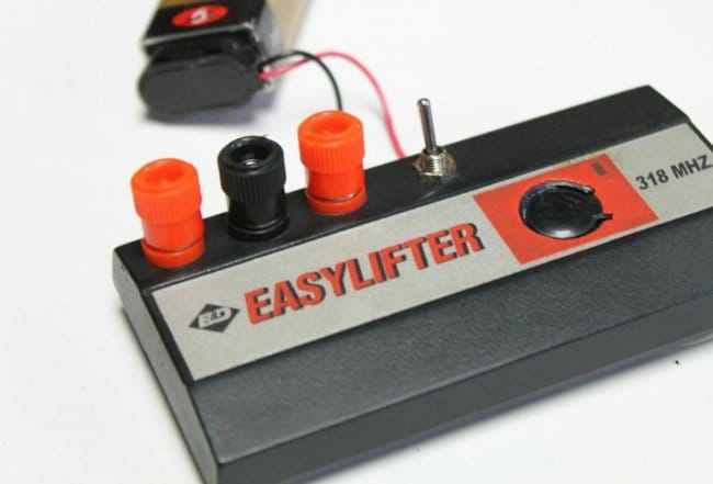 Источник отрицательного напряжения