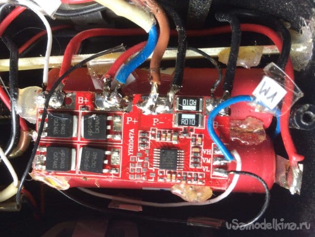 Контроллер на 4 аккумулятора