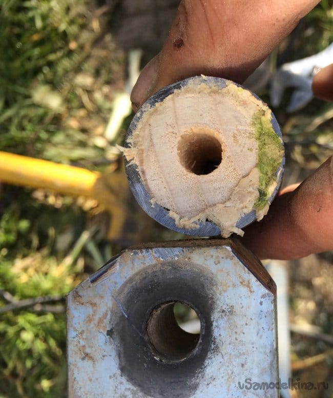 пробки в ножках