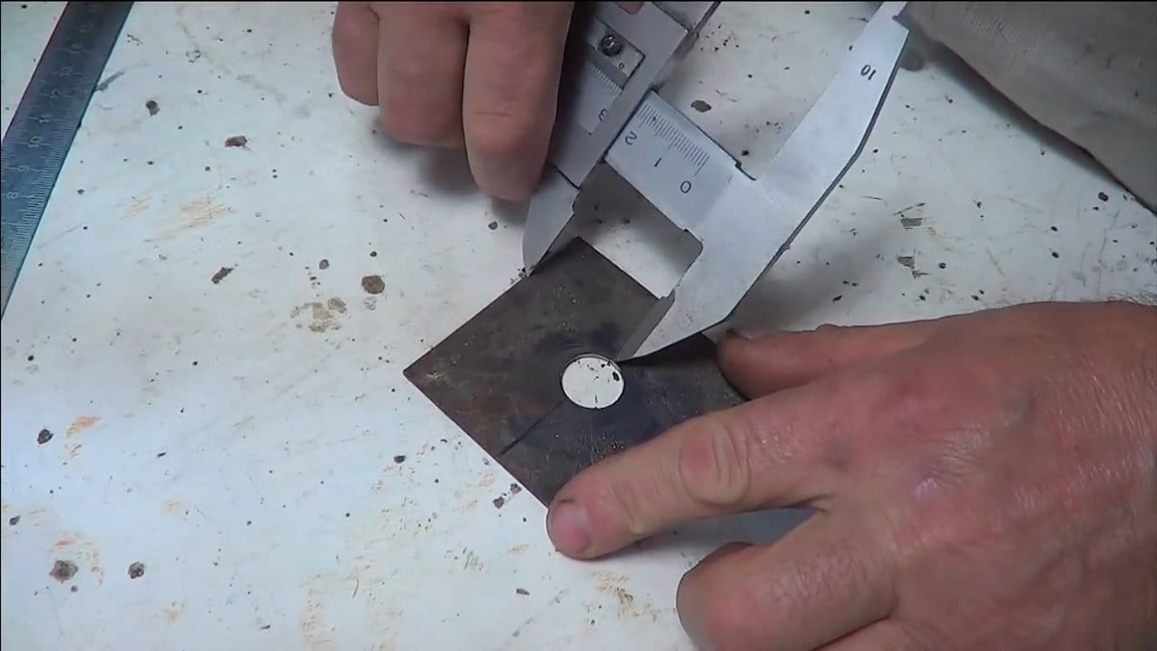 Универсальные электро-ножницы из болгарки