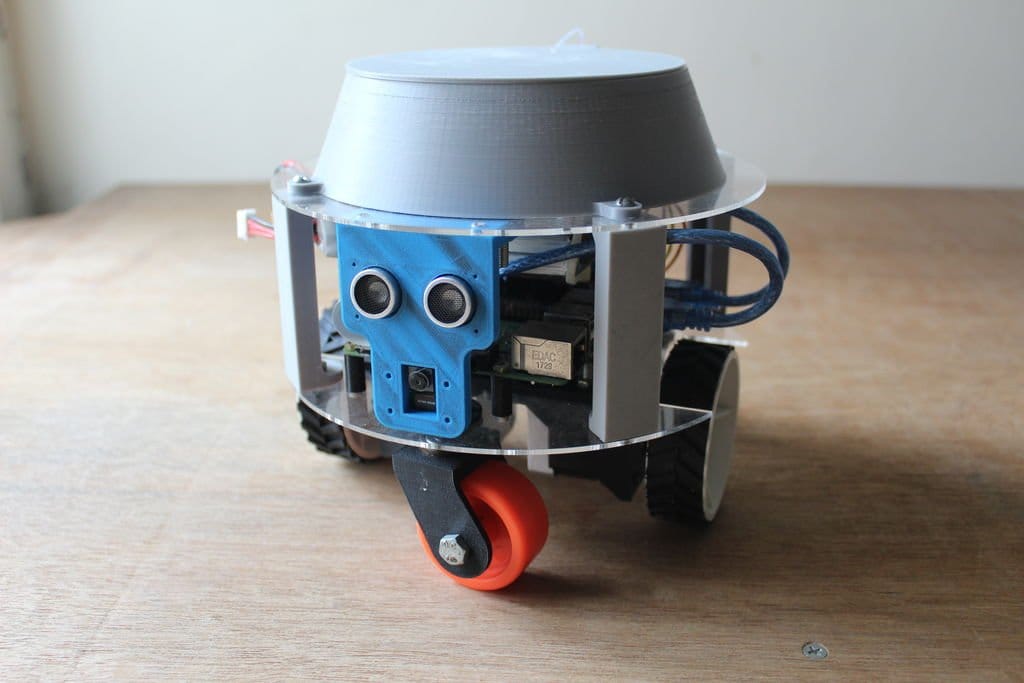 Мобильное устройство для слежения за домашними животными