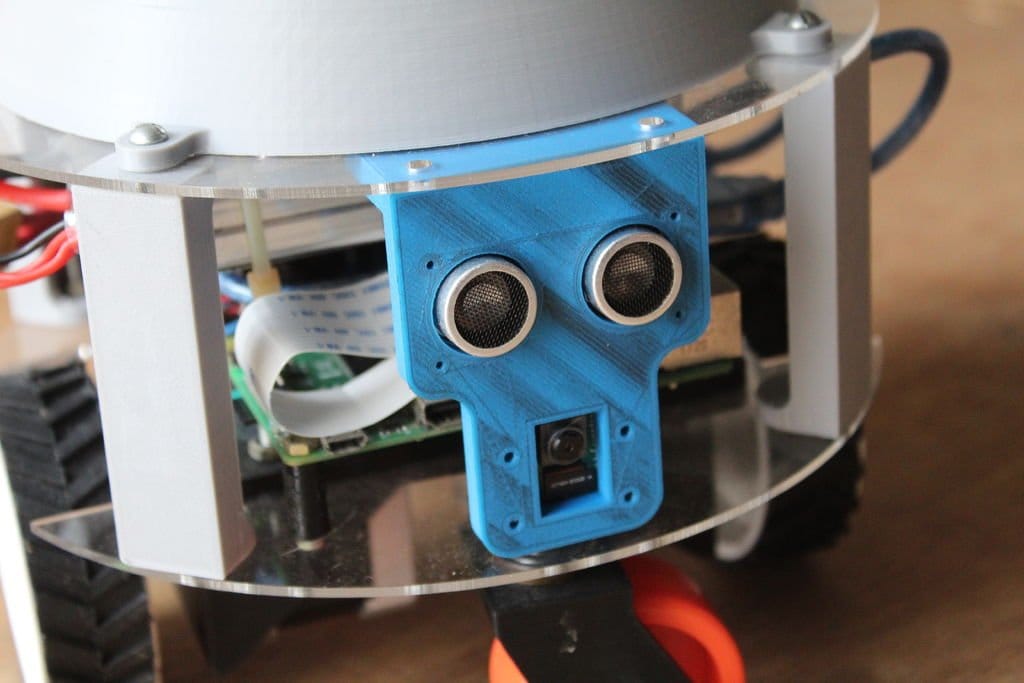 Мобильное устройство для слежения за домашними животными