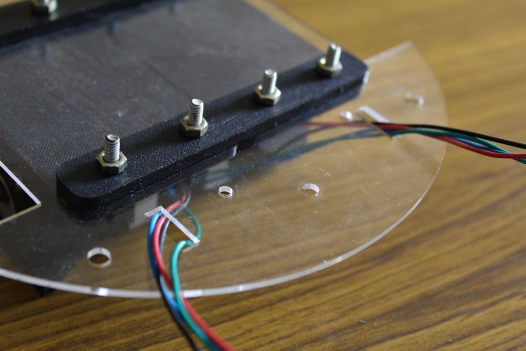 Мобильное устройство для слежения за домашними животными