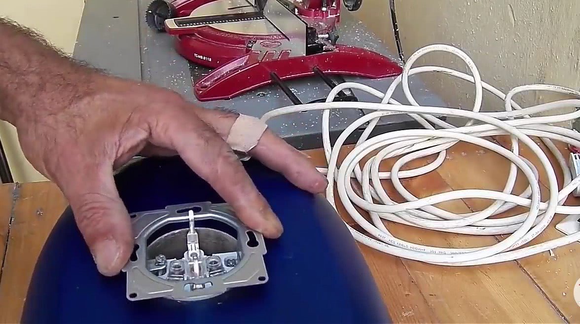 Удлинитель своими руками: создаем электрический удлинитель из канистры | На сайте Название сайта